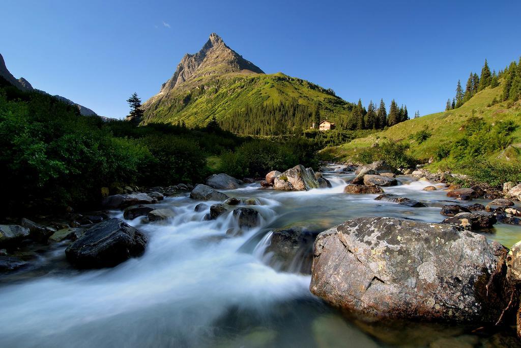 Posthotel Strengen Am Arlberg מראה חיצוני תמונה